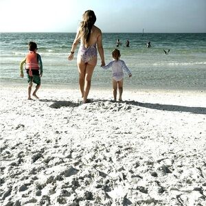 Meet your Posher, Nicky